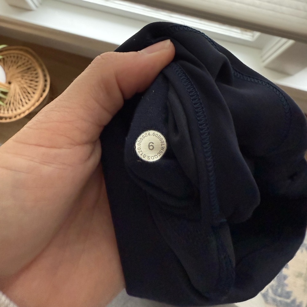 Lululemon Wunder Train High-Rise 25" in True Navy - Picture 10 of 10